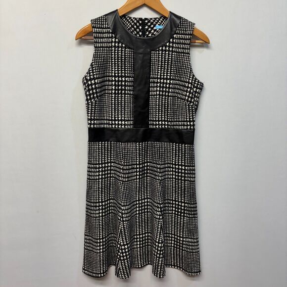 J. McLaughlin Fit & Flare Sleeveless Dress Size Medium Houndstooth C019 -3 - Picture 1 of 14
